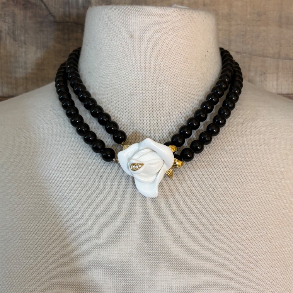 Black Double Strand Beaded Necklace White Rose Pendant Gold Tone Rhinestone